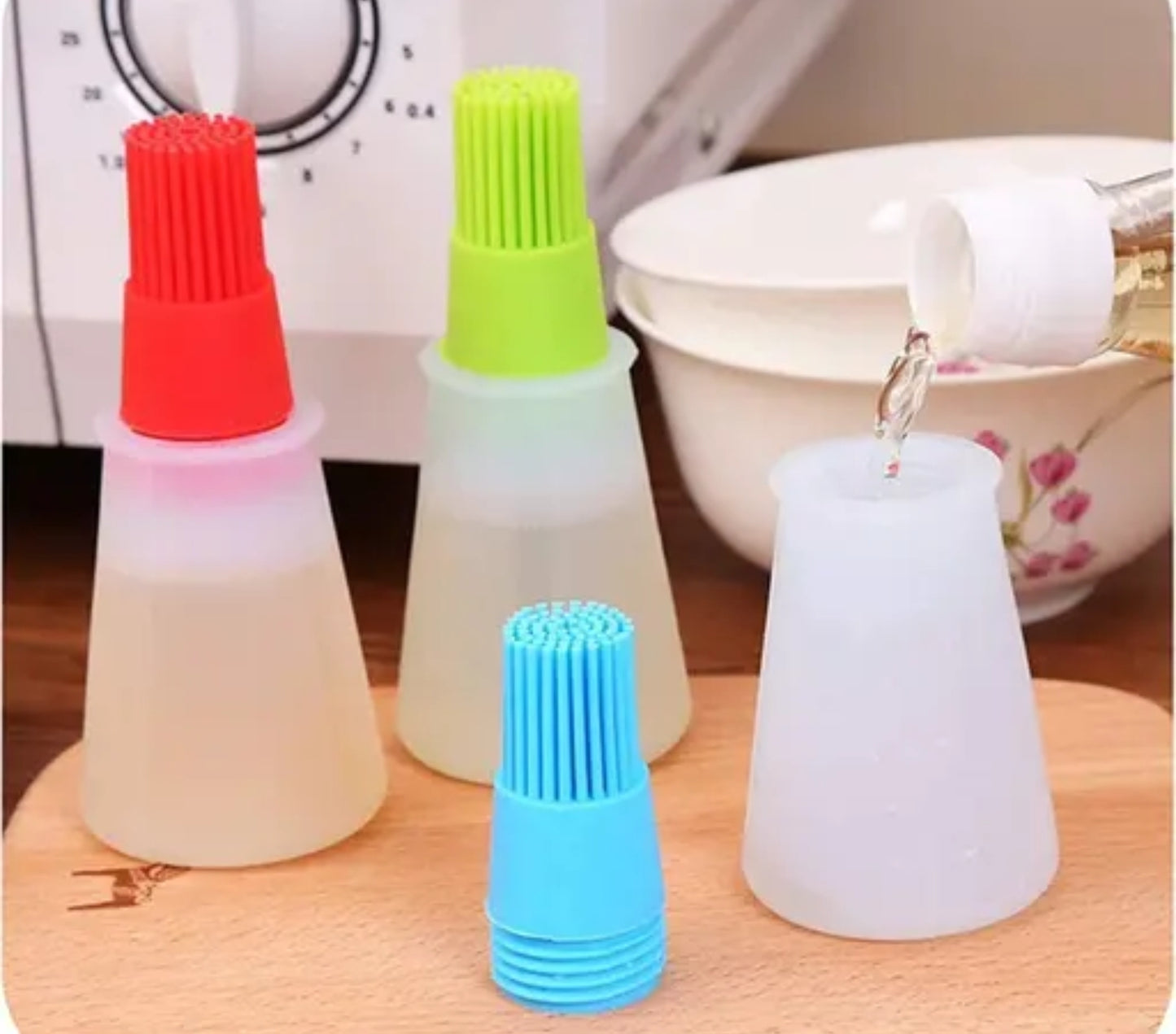 Silicon Oil Brush with Bottle Set (Multi Color)